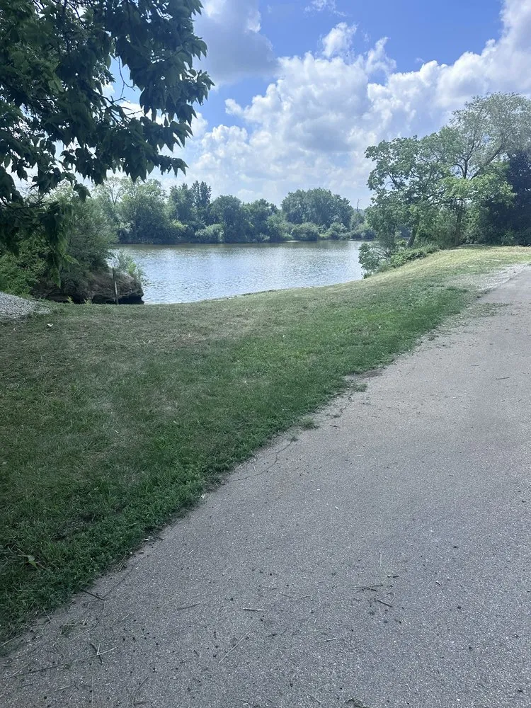 Trusted lawn mowing service in Ottawa, IL - A&R Lawn Care