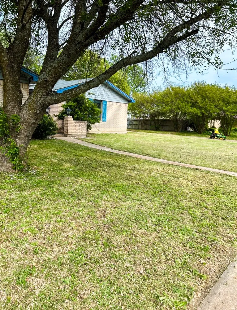 Affordable landscape installation near you in Robinson, TX by AR Lawn Care