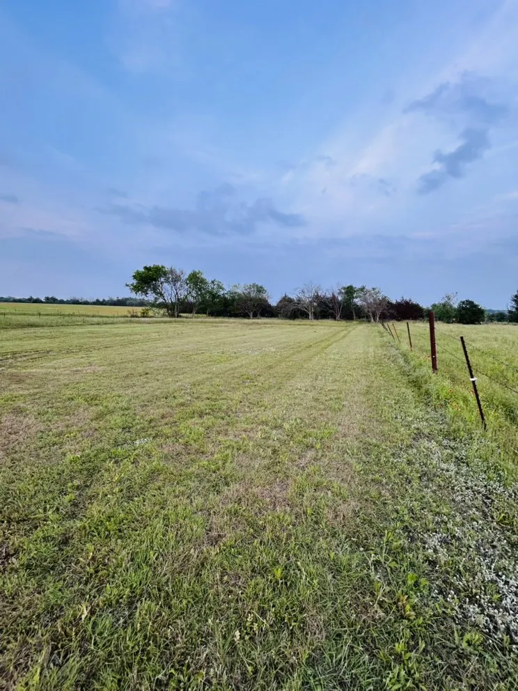 Affordable yard maintenance experts serving Robinson, TX - AR Lawn Care