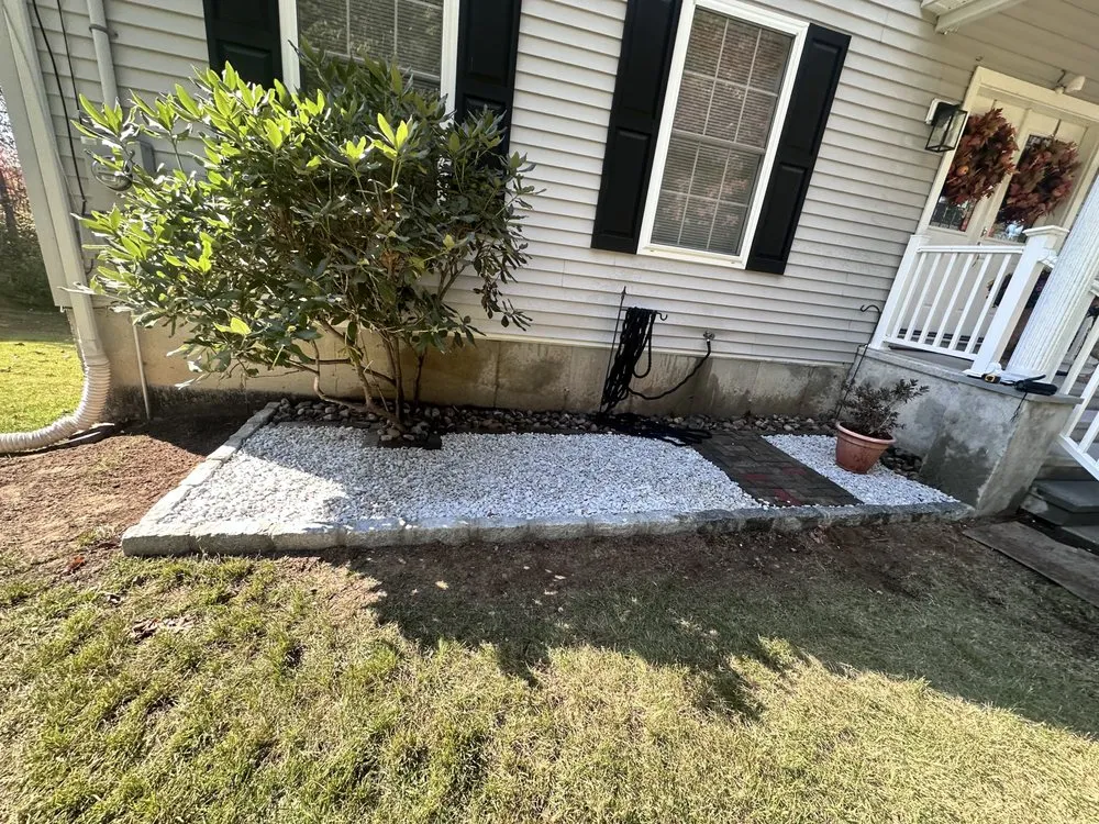 Local landscape installation experts serving Bridgeport, CT - AR Maintenance Services