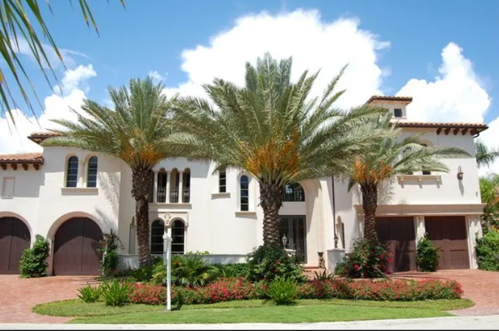 Trusted outdoor landscaping experts serving Lauderdale Lakes, FL - AR Maintenance Solutions