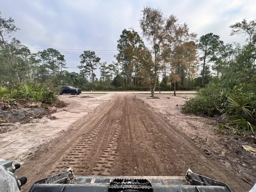 Custom landscape design for homes in Deltona, FL by A&R Outdoor Specialty Services