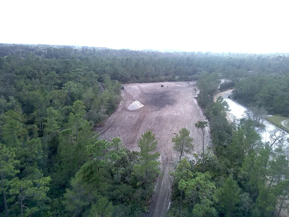 Trusted lawn care service experts serving Deltona, FL - A&R Outdoor Specialty Services