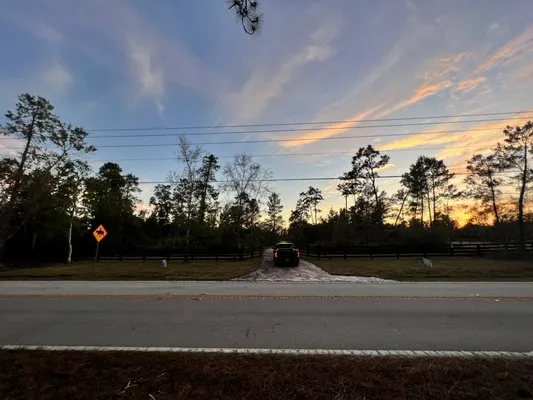 A&R Outdoor Specialty Services Logo