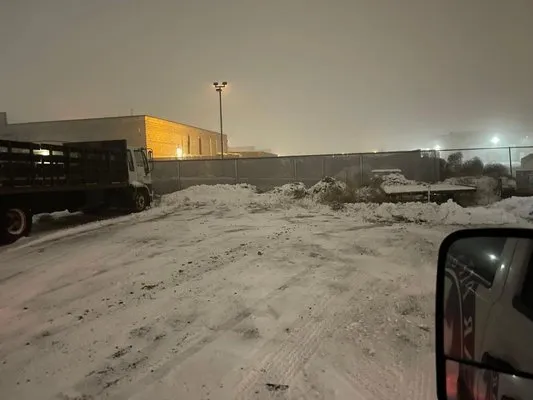 AR PIT BULL Landscaping Logo