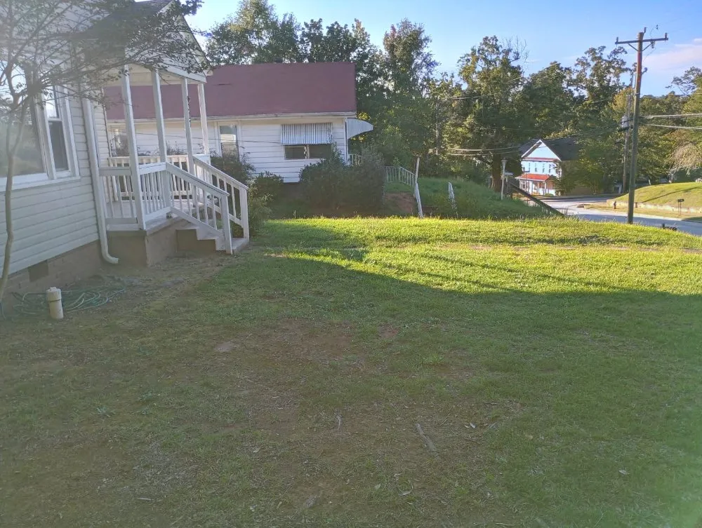 Expert residential landscaping in Spartanburg, SC - A&R Top Branch Solutions