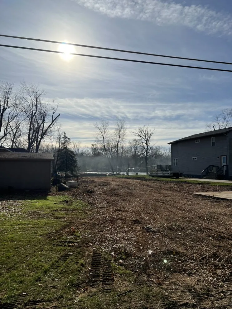 Custom lawn mowing service experts serving Kankakee, IL - A&R Tree and Demolition Service