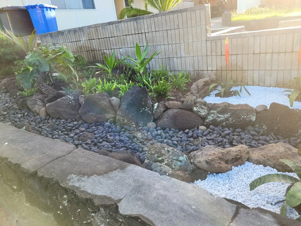 Reliable lawn mowing service for homes across Honolulu, HI - AR-Win Landscaping and Yard Services