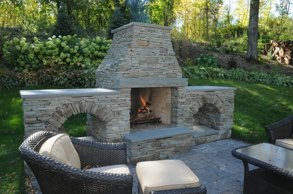 Trusted yard cleanup service for homes across Minneapolis, MN - Arabella Stone Co