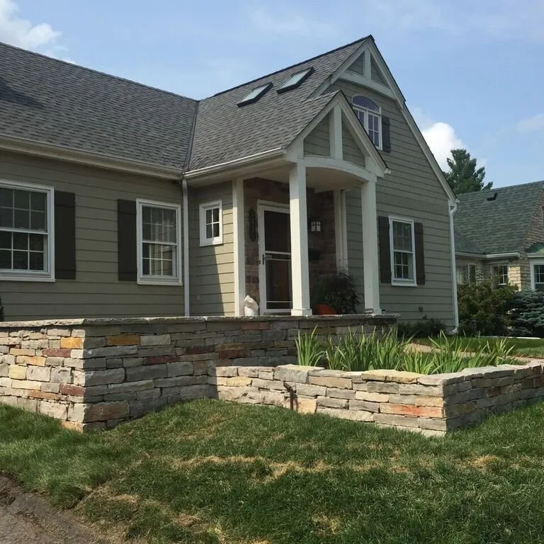 Reliable lawn care service in Minneapolis, MN - Arabella Stone Co