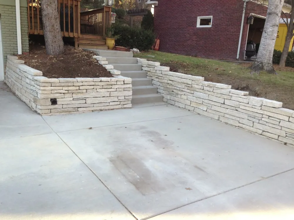 Custom landscape installation experts serving Minneapolis, MN - Arabella Stone Co