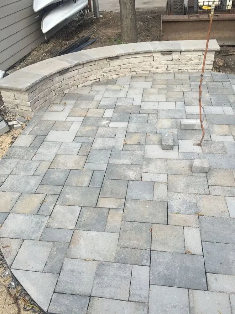 Top-rated residential landscaping for year-round maintenance across Minneapolis, MN - Arabella Stone Co