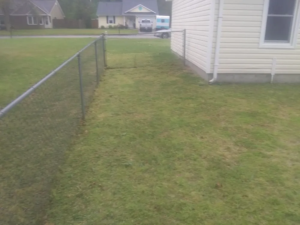 Professional garden landscaping for beautiful yards in New Bern, NC by Aragon And White Landscaping