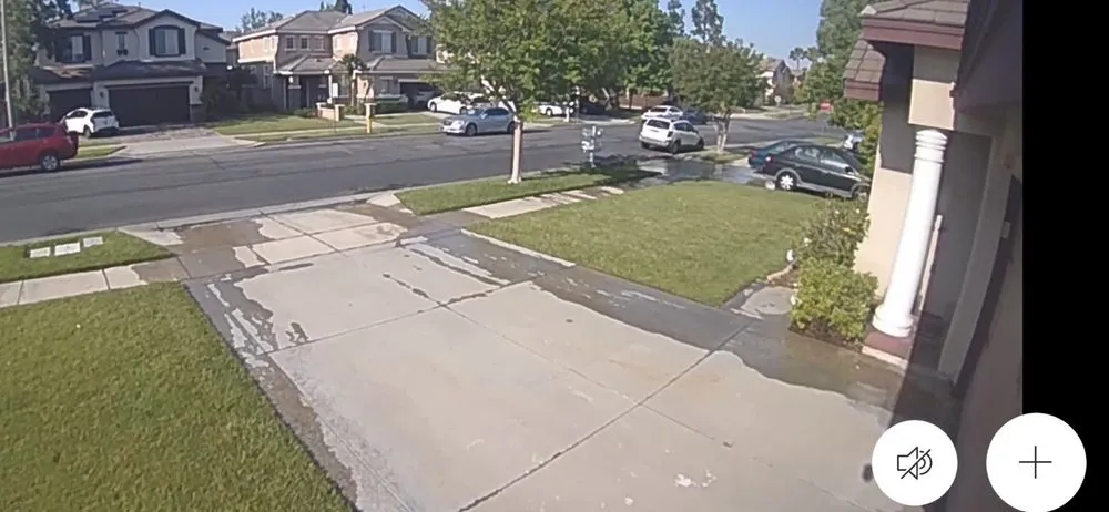 Top-rated lawn mowing service in Pomona, CA by Aran Arbor and Landscape Care