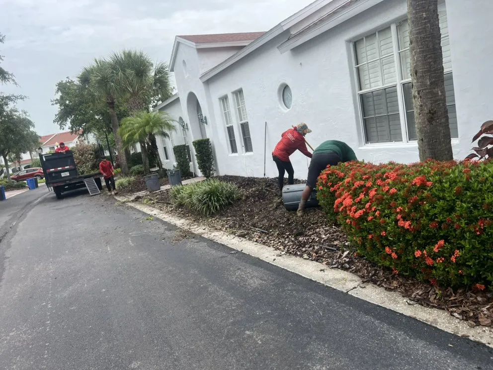 Custom landscape design for beautiful yards in Tampa, FL by Ararat Garden