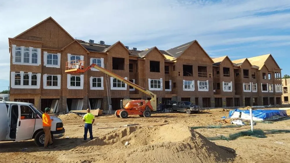 Professional lawn mowing service experts serving New Baltimore, MI - Araujo Constrution