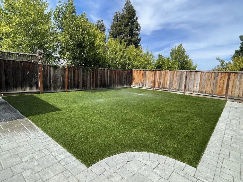 Reliable residential landscaping for year-round maintenance in San Jose, CA by Aravat Landscaping