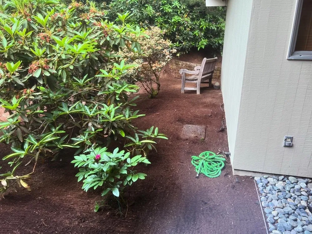 Custom residential landscaping in Portland, OR by Arboles