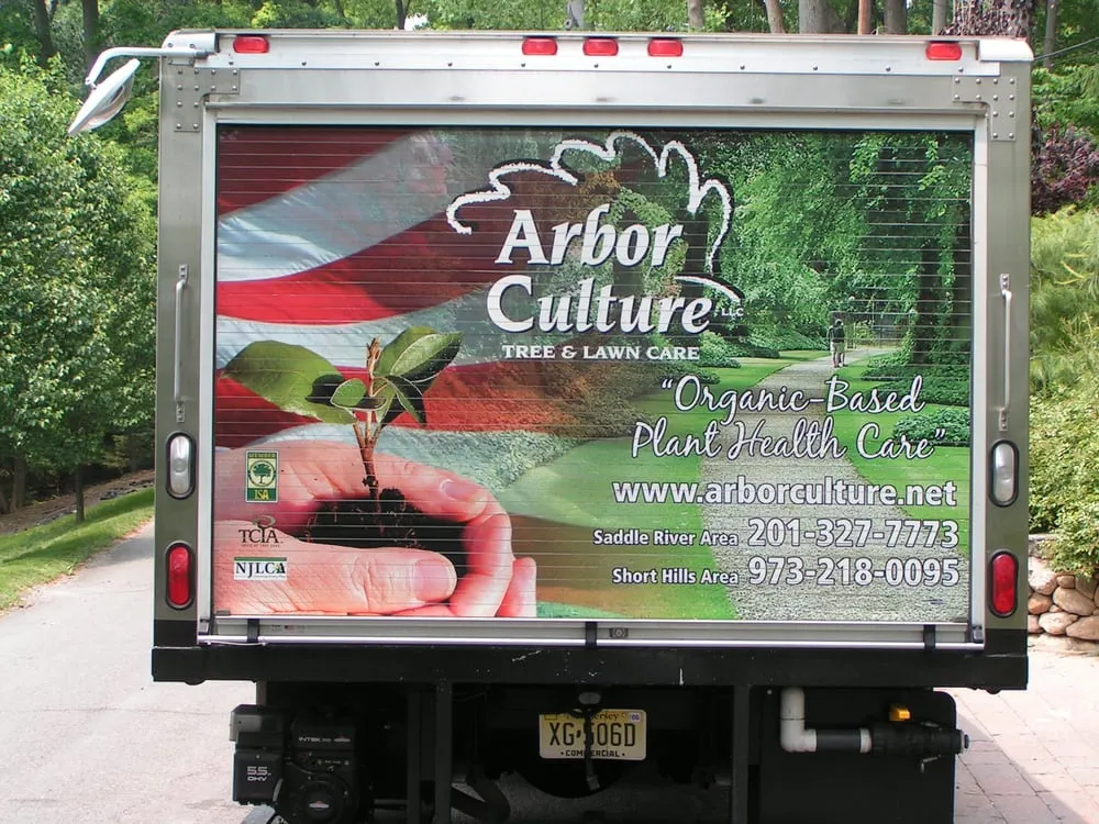 Affordable yard maintenance for homes across Park Ridge, NJ - Arbor Culture