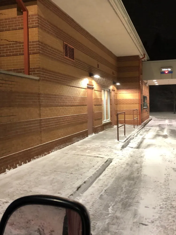 Trusted lawn care service experts serving West Chicago, IL - Arbor Earth & Snow