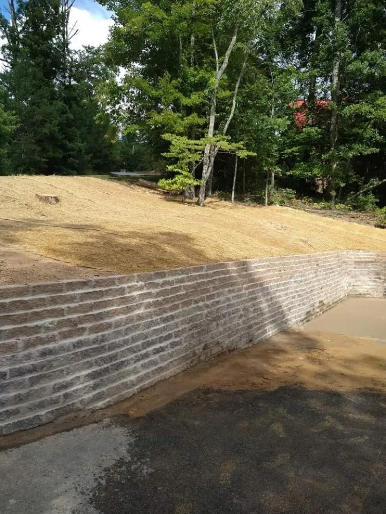 Custom garden landscaping experts serving Knoxville, TN - Arbor Heights Landscaping Dept