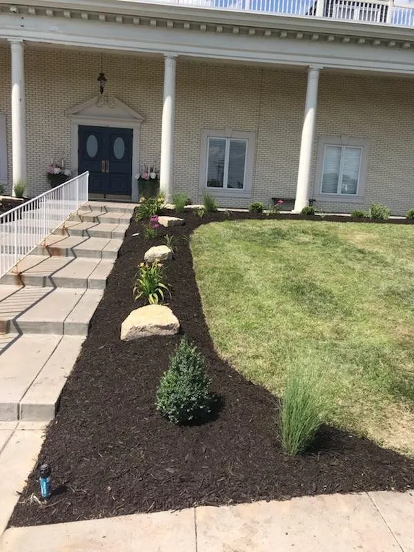 Top-rated yard maintenance for homes across Elkhorn, NE - Arbor Hills Trees & Landscaping