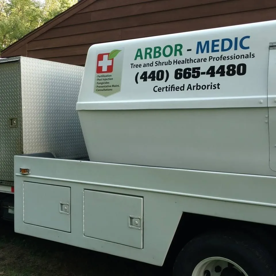 Affordable yard cleanup service in Columbia Station, OH - Arbor-Medic