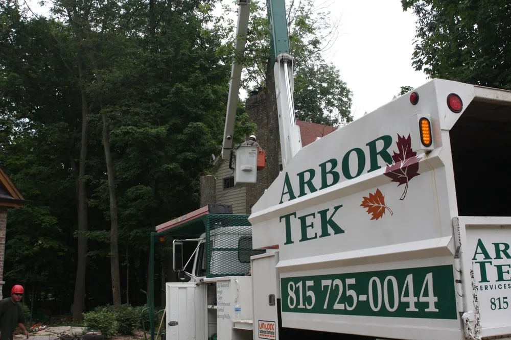 Custom lawn care service for homes across Joliet, IL - Arbor Tek Service