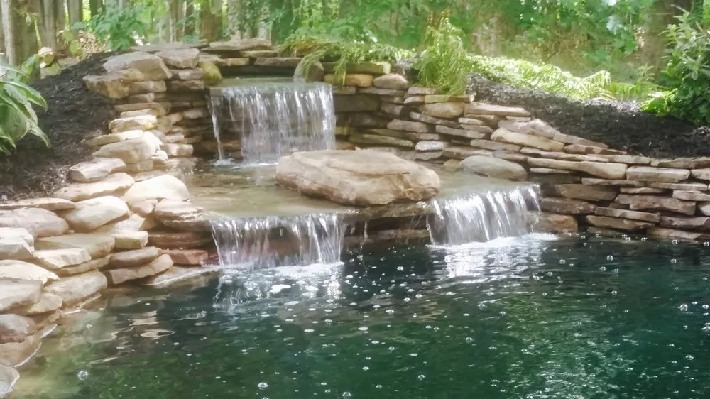 Reliable garden landscaping with custom design in East Amherst, NY by Arbordale Gardens