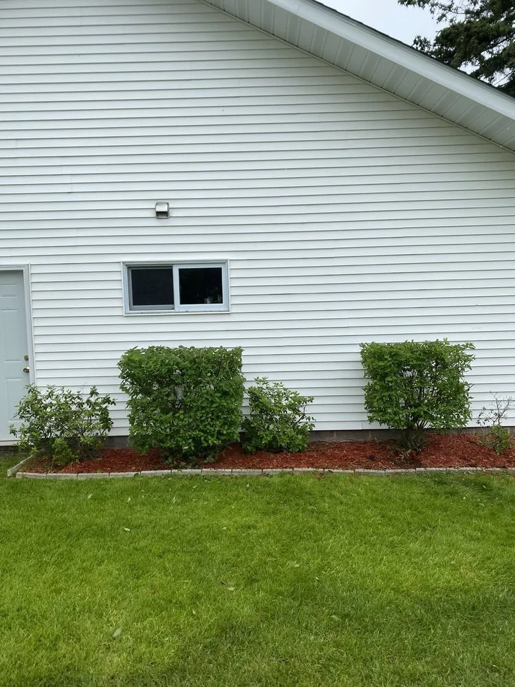 Affordable lawn mowing service for homes in Duluth, MN by Arborist Landscaping