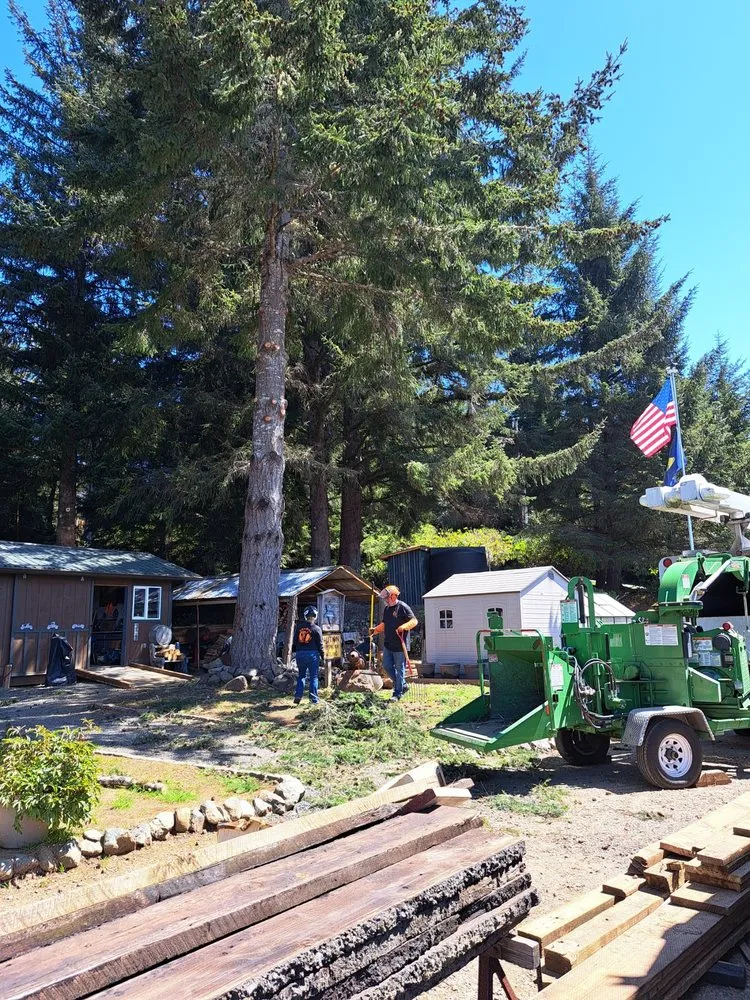 Custom outdoor landscaping in Gold Beach, OR by Arbormaxx