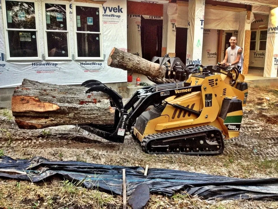 Reliable landscaping services experts serving Jacksonville, FL - Arborvation Tree Care & Land Mgmt