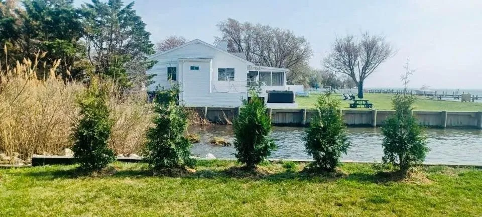 Custom yard maintenance for beautiful yards across Church Hill, MD - Arbys Arbors
