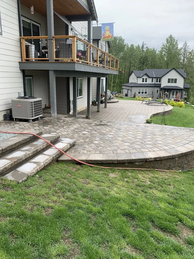 Trusted yard cleanup service for outdoor upgrades across Burlington, WA - Arc Landscape