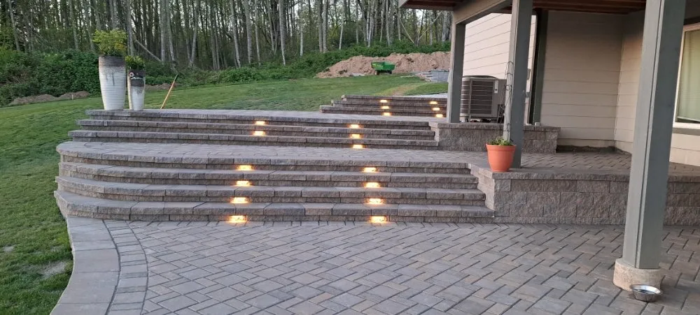 Top-rated yard cleanup service for year-round maintenance across Burlington, WA - Arc Landscape