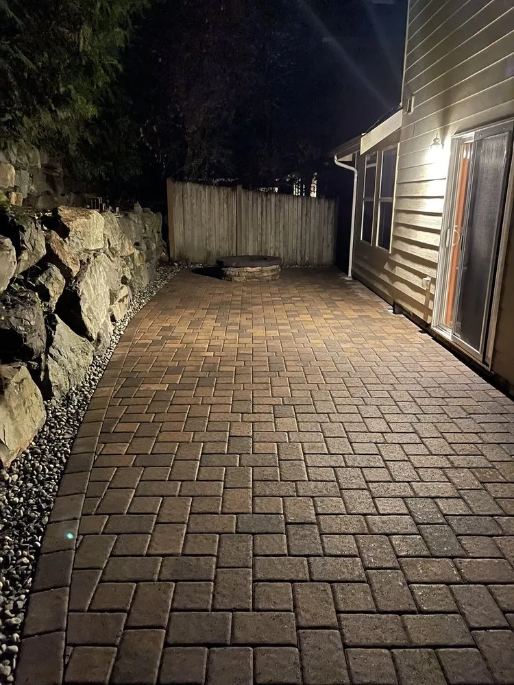 Professional lawn care service experts serving Burlington, WA - Arc Landscape