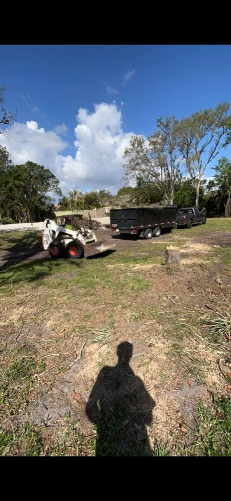 Professional yard maintenance for year-round maintenance across Cooper City, FL - Arcade Lawn Services