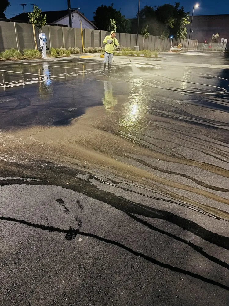 Custom lawn mowing service in El Monte, CA by Arce Property Sweeping Solutions