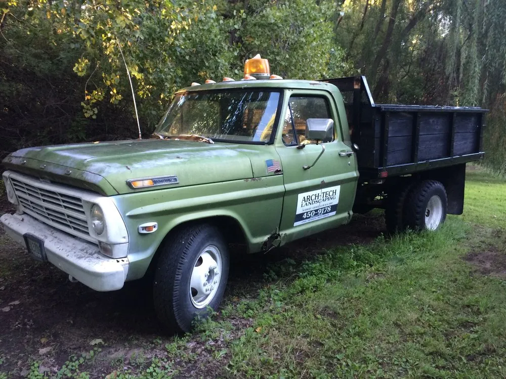 Affordable landscaping services for beautiful yards in Saint Paul, MN by Arch-Tech Landscaping, Nursery, Gravel and Black Dirt