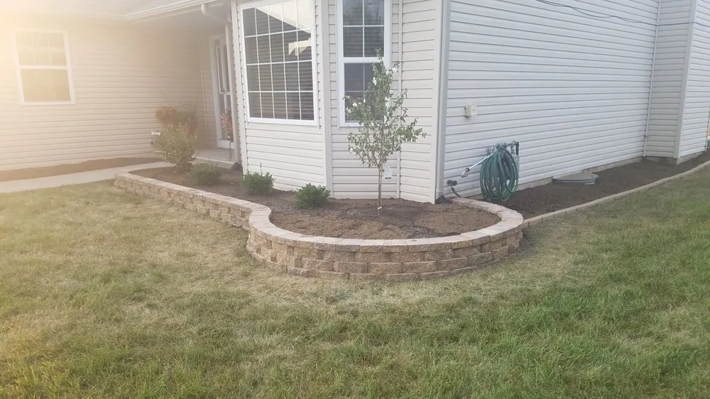 Reliable outdoor landscaping in Joliet, IL - Archer's Landscaping