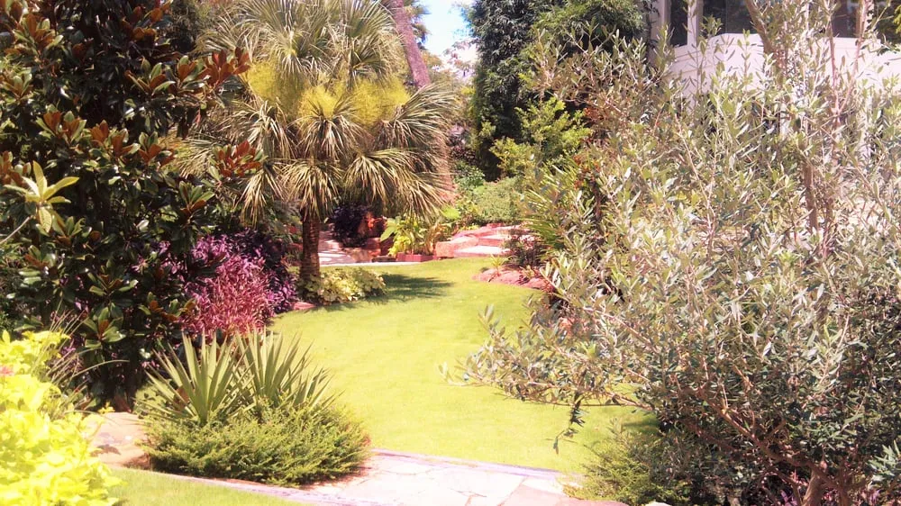 Expert garden landscaping in Houston, TX by Architectural Land Design