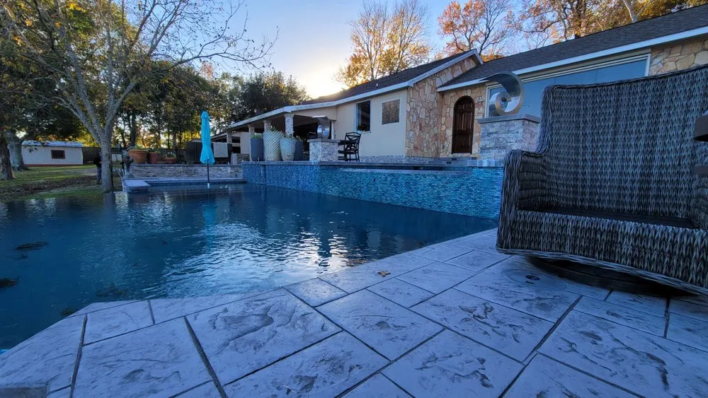 Expert lawn mowing service in Houston, TX - Architectural Land Design