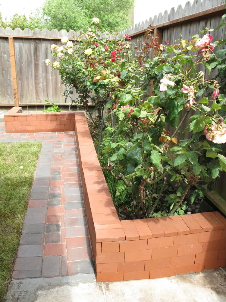 Affordable lawn care service for homes in Berkeley, CA by Architectural Pavers and Landscape Company