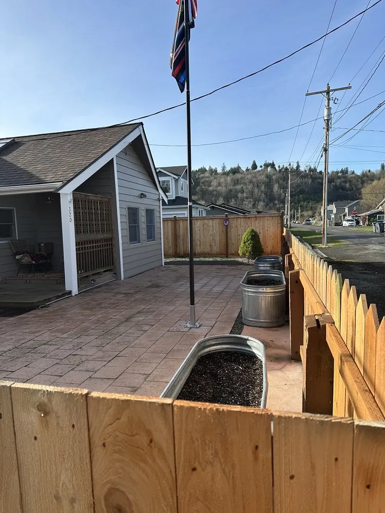 Professional landscaping services for residential properties in Puyallup, WA by Archterra Landscape Services