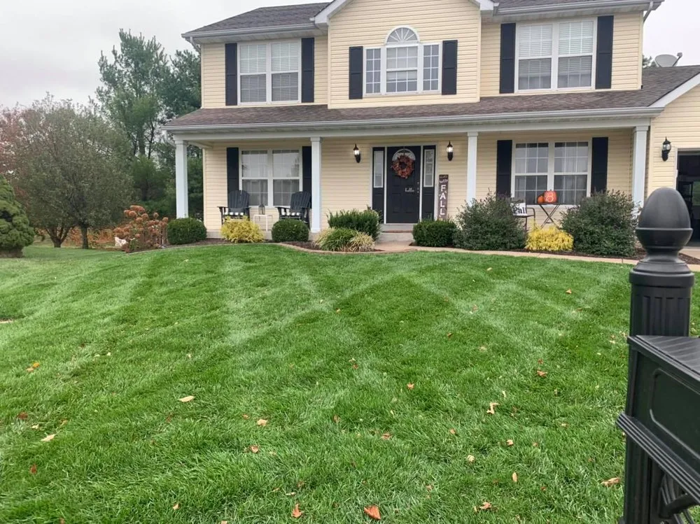 Affordable residential landscaping experts serving Ofallon, MO - Archway Lawn Care