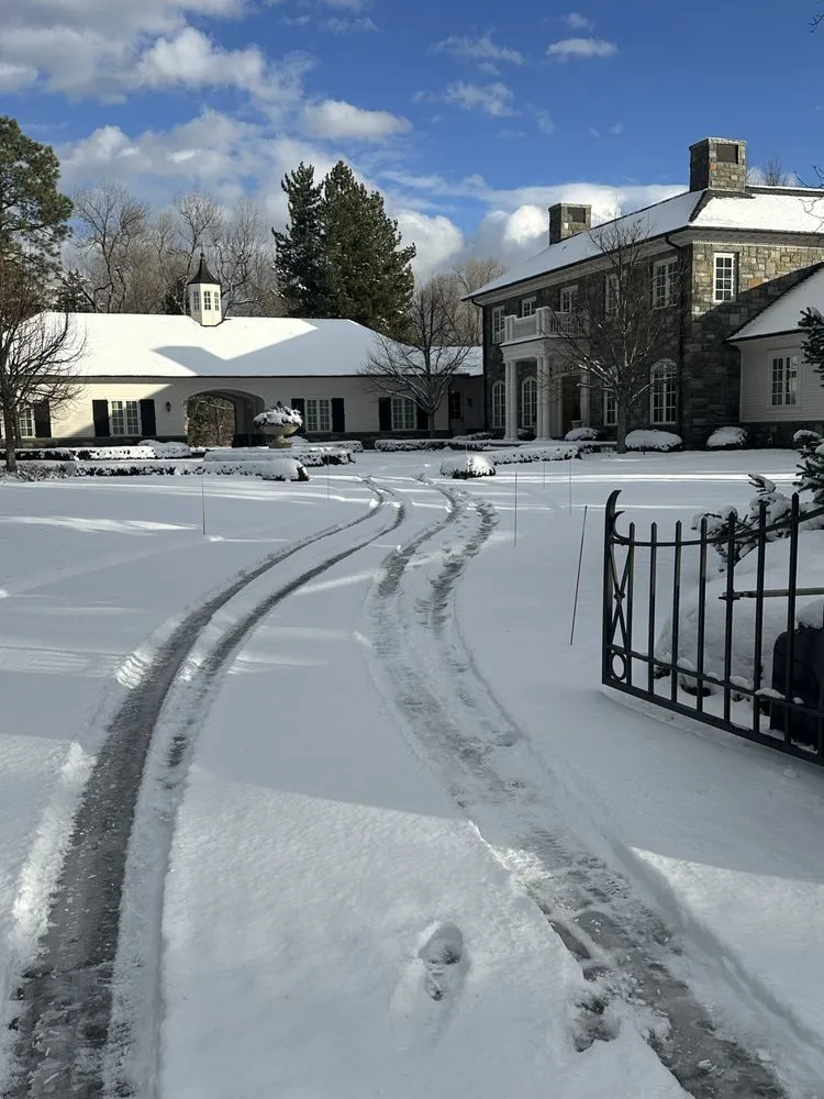 Affordable lawn mowing service in Edgewater, CO - Archy's Lawn Care & Landscape