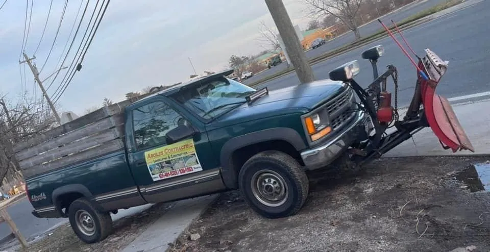 Trusted yard cleanup service in Wyandanch, NY - Arciles General Contracting