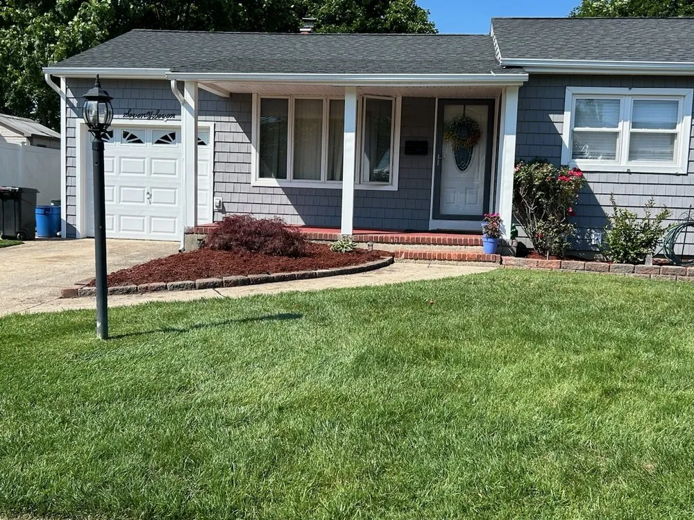 Local landscaping services in Wyandanch, NY - Arciles General Contracting
