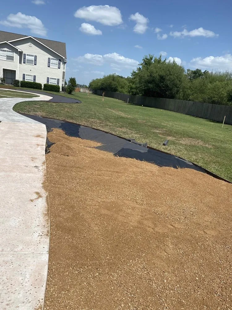 Custom landscape installation experts serving Houston, TX - Arcos Lawn Care