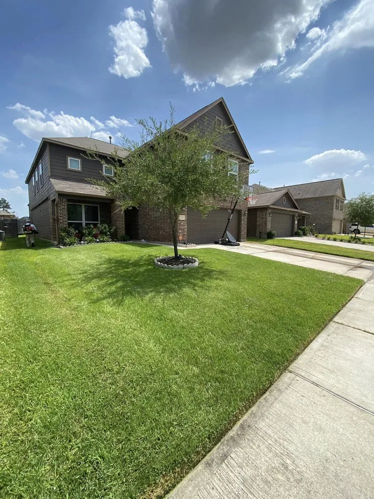 Local outdoor landscaping in Houston, TX by Arcos Lawn Care